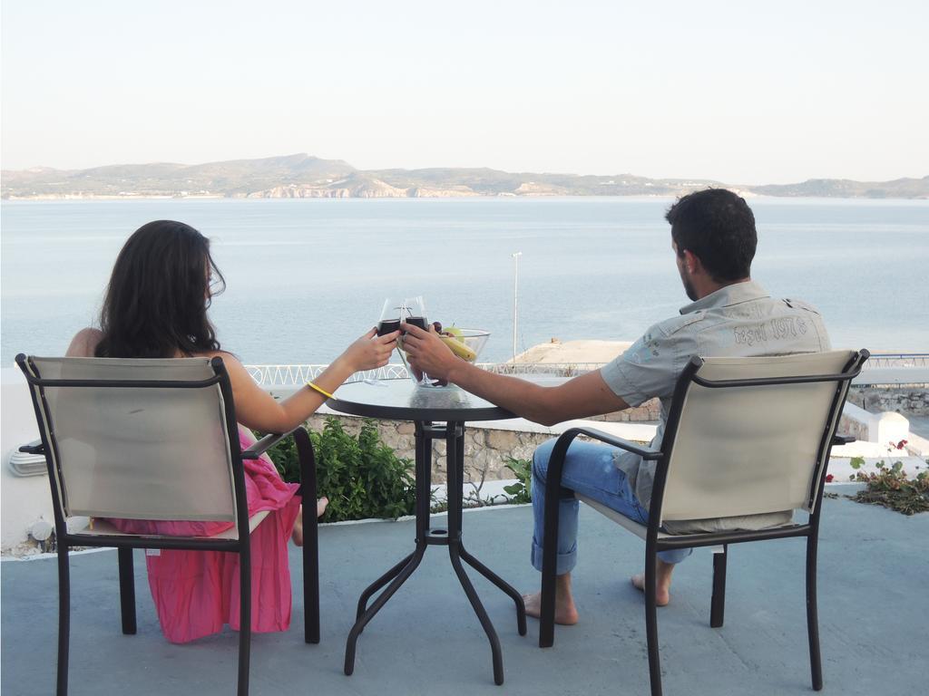 Hotel Adamas Kültér fotó