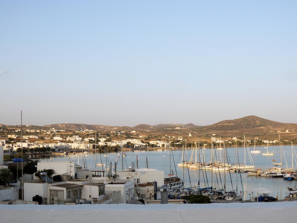 Hotel Adamas Kültér fotó