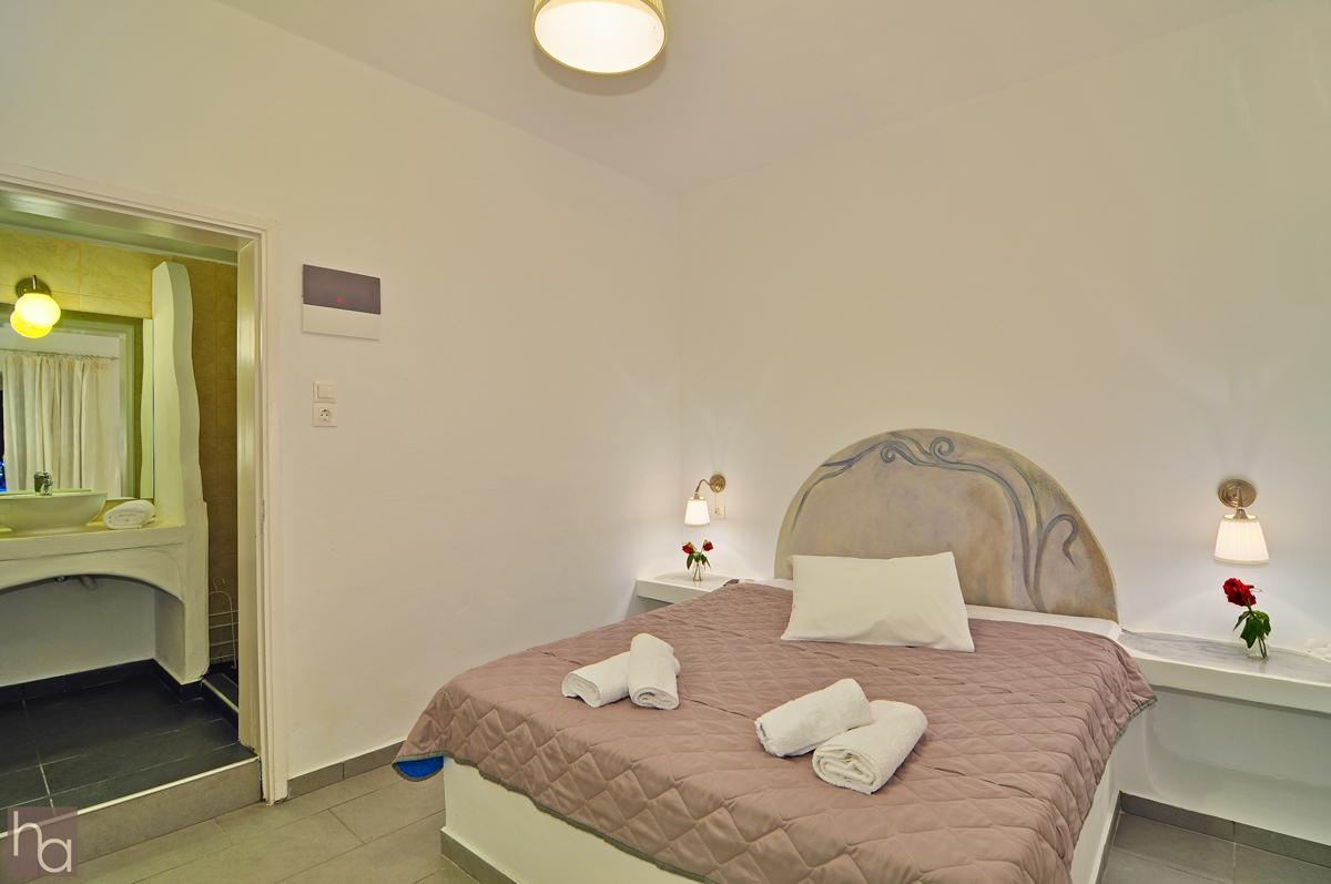 Hotel Adamas Kültér fotó