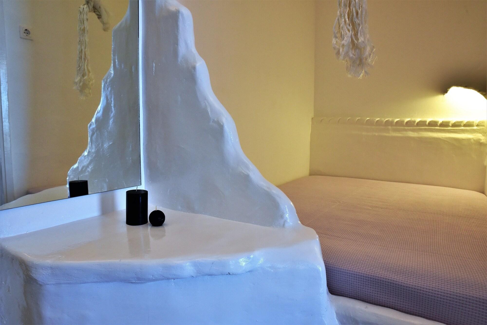 Hotel Adamas Kültér fotó